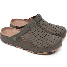 FOX - Šľapky Khaki Clogs veľ. 43 FOX - Šľapky Khaki Clogs veľ. 43